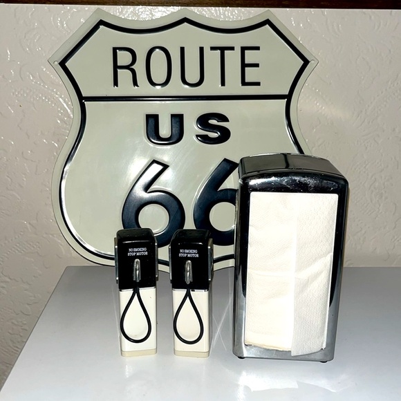 Route 66 kitchen decor Metal sign napkin holder and salt and pepper shakers - Picture 3 of 17